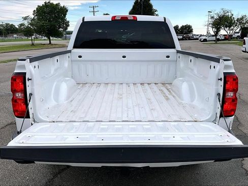 Used 2018 Chevrolet Silverado 1500 LT w/ All Star Edition AWD/4WD image 31