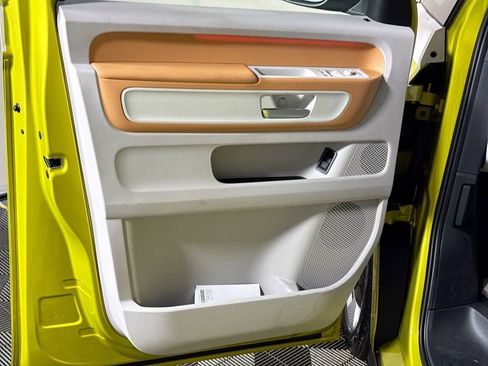 New 2025 Volkswagen ID. Buzz Pro S Plus image 10
