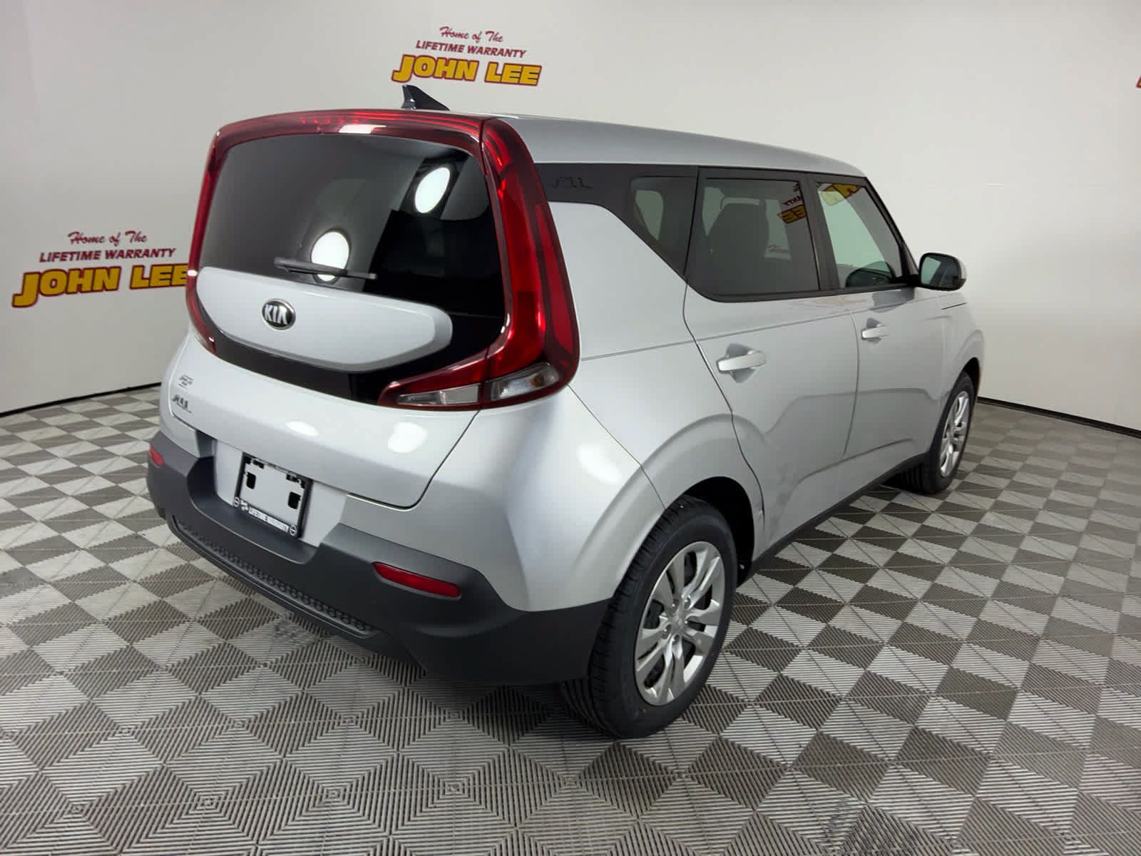 Used 2021 Kia Soul LX FWD image 6