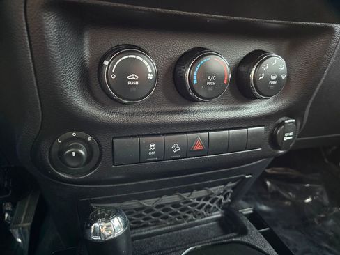 Used 2017 Jeep Wrangler Unlimited Sport w/ Quick Order Package 24S image 20