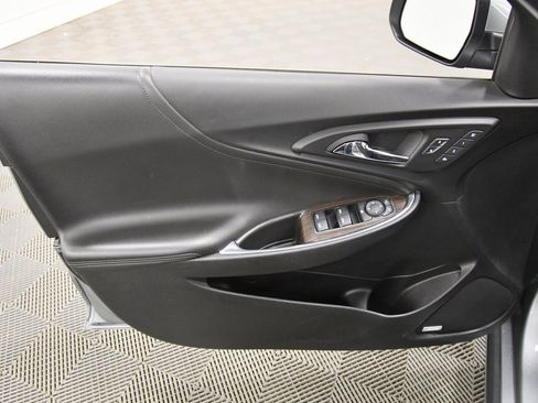 Used 2024 Chevrolet Malibu LT image 13