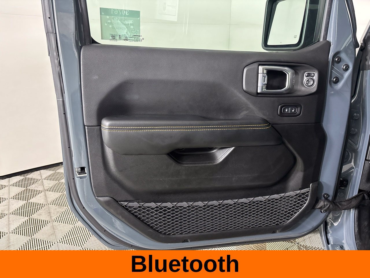 Used 2026 Jeep Wrangler Unlimited Sahara AWD/4WD image 10