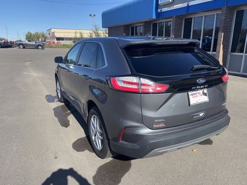 Used 2023 Ford Edge SEL image 8