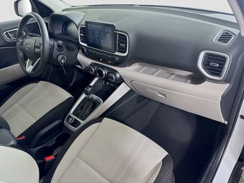 Certified 2023 Hyundai Venue SEL w/ Cargo Package FWD image 31