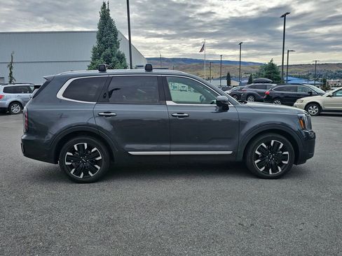 Used 2023 Kia Telluride SX Prestige AWD/4WD image 5