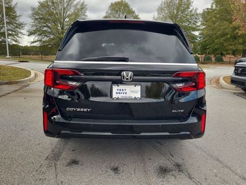New 2026 Honda Odyssey Elite image 5