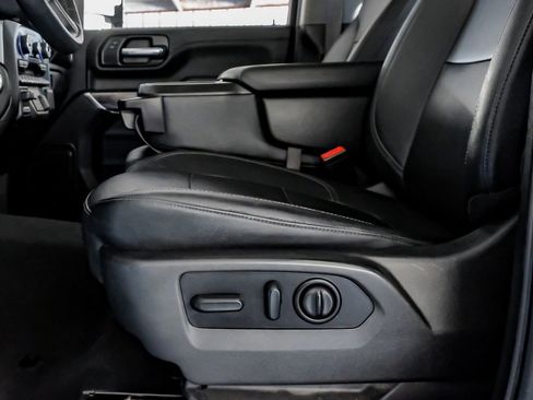 Used 2022 Chevrolet Silverado 2500 LTZ w/ Safety Package image 30