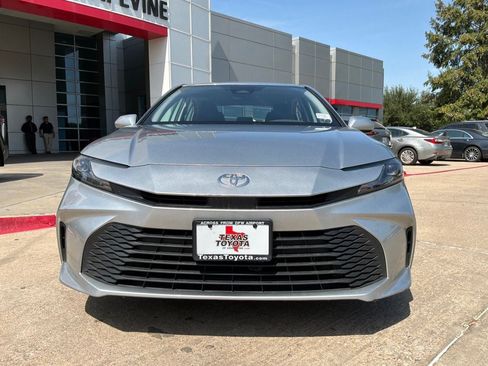 Used 2025 Toyota Camry LE w/ Convenience Package AWD/4WD image 3