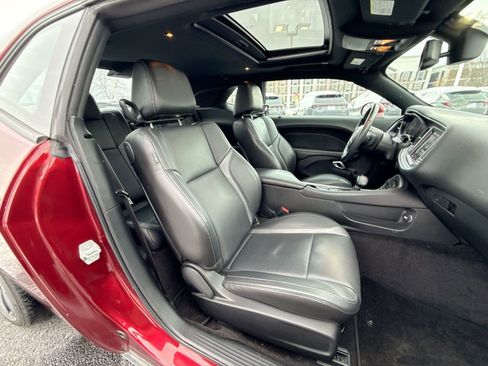 Used 2018 Dodge Challenger SXT Plus image 24