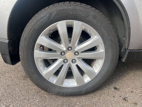 Used 2011 Subaru Forester 2.5X Limited AWD/4WD image 27