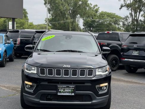 Used 2018 Jeep Compass Limited w/ Navigation Group AWD/4WD image 1