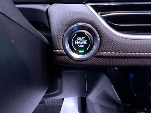 Used 2024 Chevrolet TrailBlazer ACTIV image 17