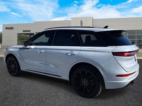 New 2026 Lincoln Corsair Premiere image 5