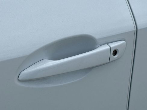 Used 2023 Lexus IS 350 F Sport image 15