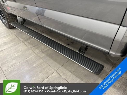 New 2026 Ford F250 Platinum image 19