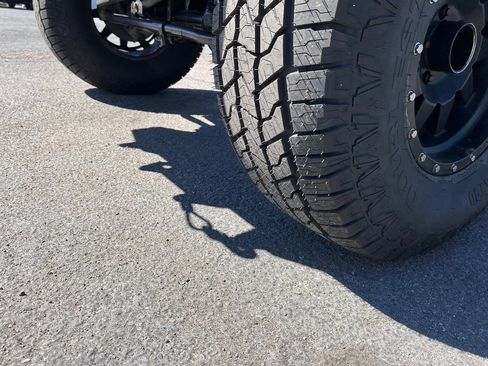 Used 2012 Jeep Wrangler Unlimited Rubicon w/ Connectivity Group image 61