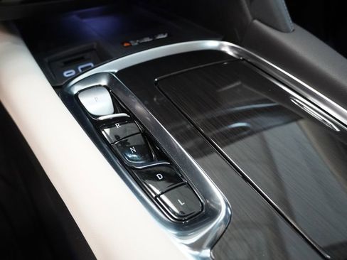 Used 2023 Buick Enclave Essence w/ LPO, Floor Liner Package image 24