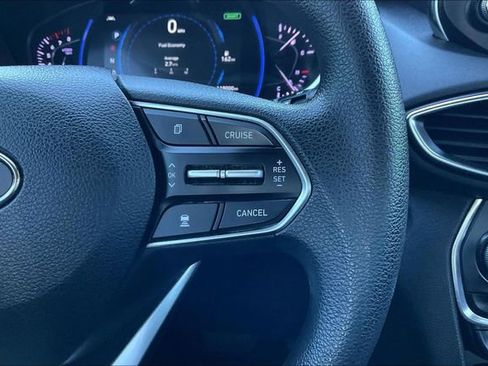 Used 2019 Hyundai Santa Fe SEL image 19