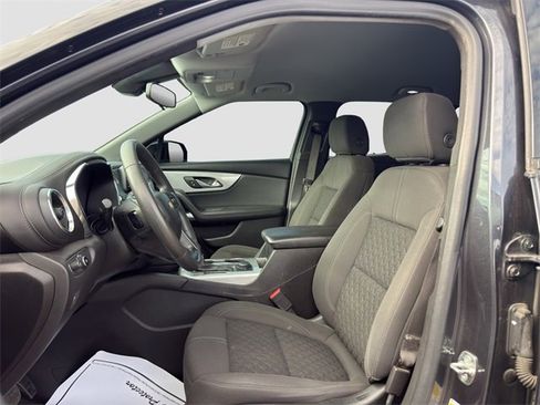 Used 2022 Chevrolet Blazer LT w/ Midnight/Sport Edition image 9