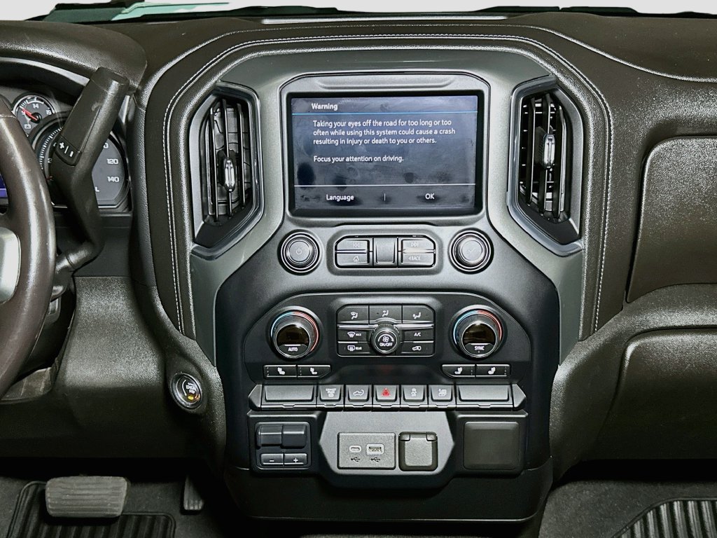 Used 2021 Chevrolet Silverado 2500 LT w/ Convenience Package AWD/4WD image 11
