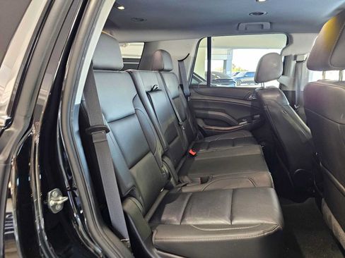 Used 2018 Chevrolet Tahoe LT w/ Luxury Package AWD/4WD image 12