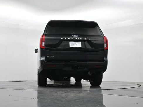 Certified 2025 Ford Expedition Active AWD/4WD image 44