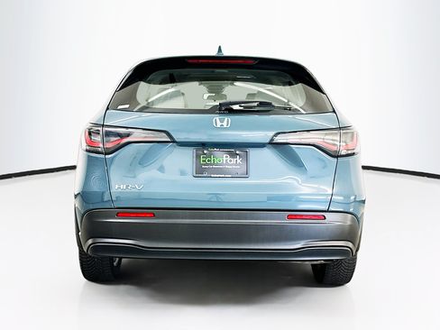 Used 2023 Honda HR-V LX image 7
