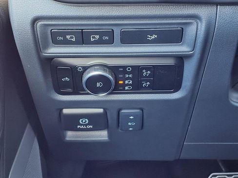 Used 2024 Ford F150 XLT w/ Equipment Group 303A High image 20