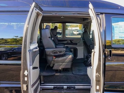New 2026 GMC Savana 2500 Extended w/ Driver Convenience Package image 9