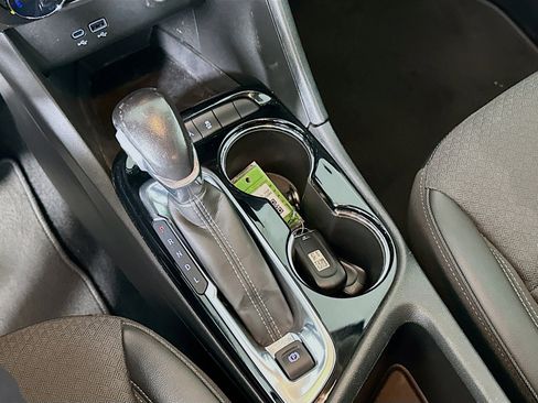 Used 2024 Buick Encore GX Preferred image 25