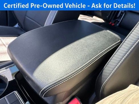 Certified 2023 Volkswagen Atlas Cross Sport SEL R-Line AWD/4WD image 18
