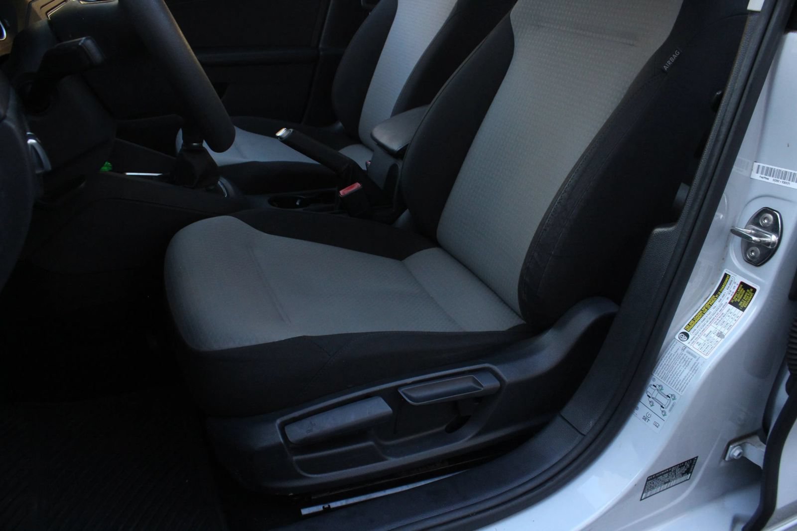 Used 2017 Volkswagen Jetta S FWD image 17
