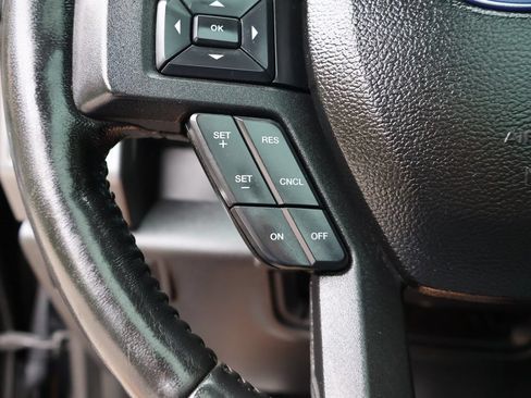 Used 2018 Ford F150 XLT w/ Equipment Group 302A Luxury AWD/4WD image 44