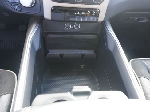 Used 2022 RAM 1500 Laramie image 15