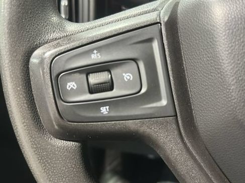 Used 2021 Chevrolet Silverado 1500 Custom AWD/4WD image 12