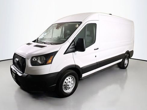 New 2026 Ford Transit 250 148 Medium Roof Extended AWD image 5