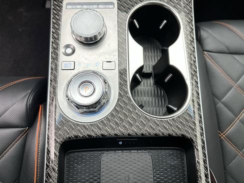 Certified 2026 Genesis GV70 3.5T Sport Prestige AWD/4WD image 20