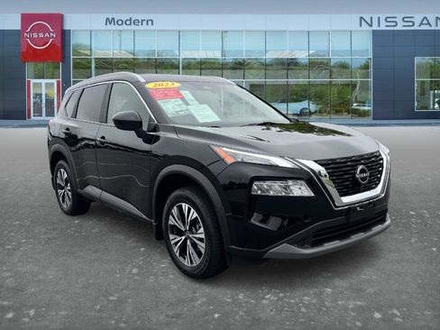 Certified 2023 Nissan Rogue SV w/ SV Premium B Package AWD/4WD image 3