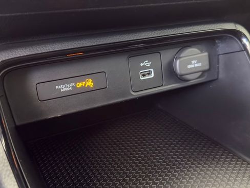 Used 2023 Honda CR-V LX image 26
