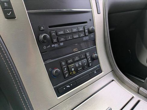 Used 2014 Cadillac Escalade ESV Platinum image 11