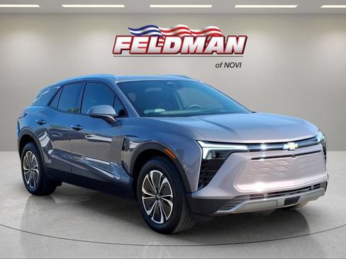 Used 2024 Chevrolet Blazer EV LT AWD/4WD image 8