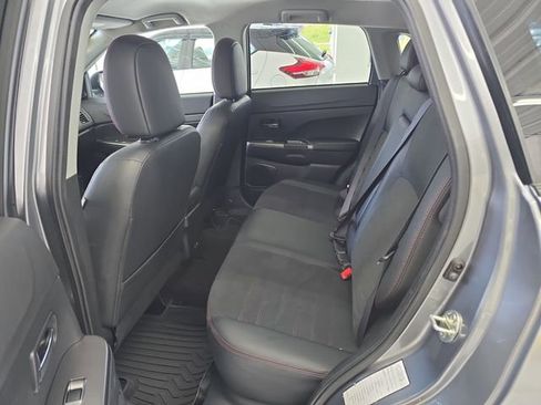 Used 2024 Mitsubishi Outlander Sport SE image 10