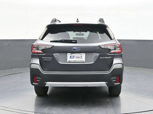 Used 2022 Subaru Outback Limited AWD/4WD image 10