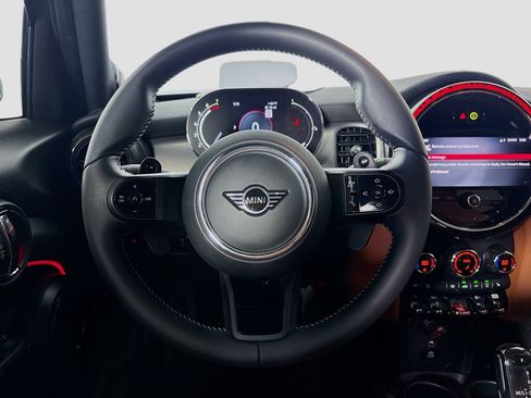 Used 2024 MINI Cooper S FWD image 11