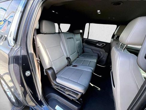 Certified 2022 Chevrolet Suburban LT image 25