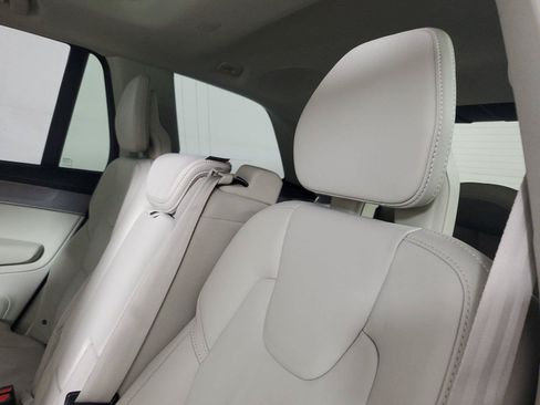 Used 2026 Volvo XC90 B6 Ultra AWD/4WD image 13