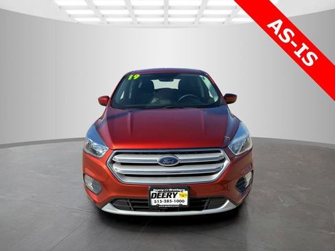 Used 2019 Ford Escape SE image 9