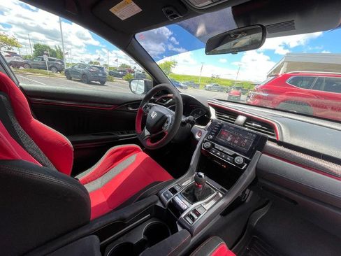 Used 2021 Honda Civic Type R image 6