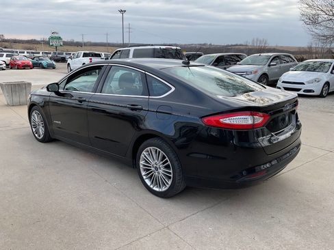 Used 2014 Ford Fusion SE w/ Equipment Group 502A image 7