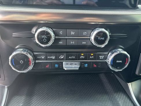 Used 2023 Ford F150 Raptor w/ Raptor Carbon Fiber Package AWD/4WD image 18